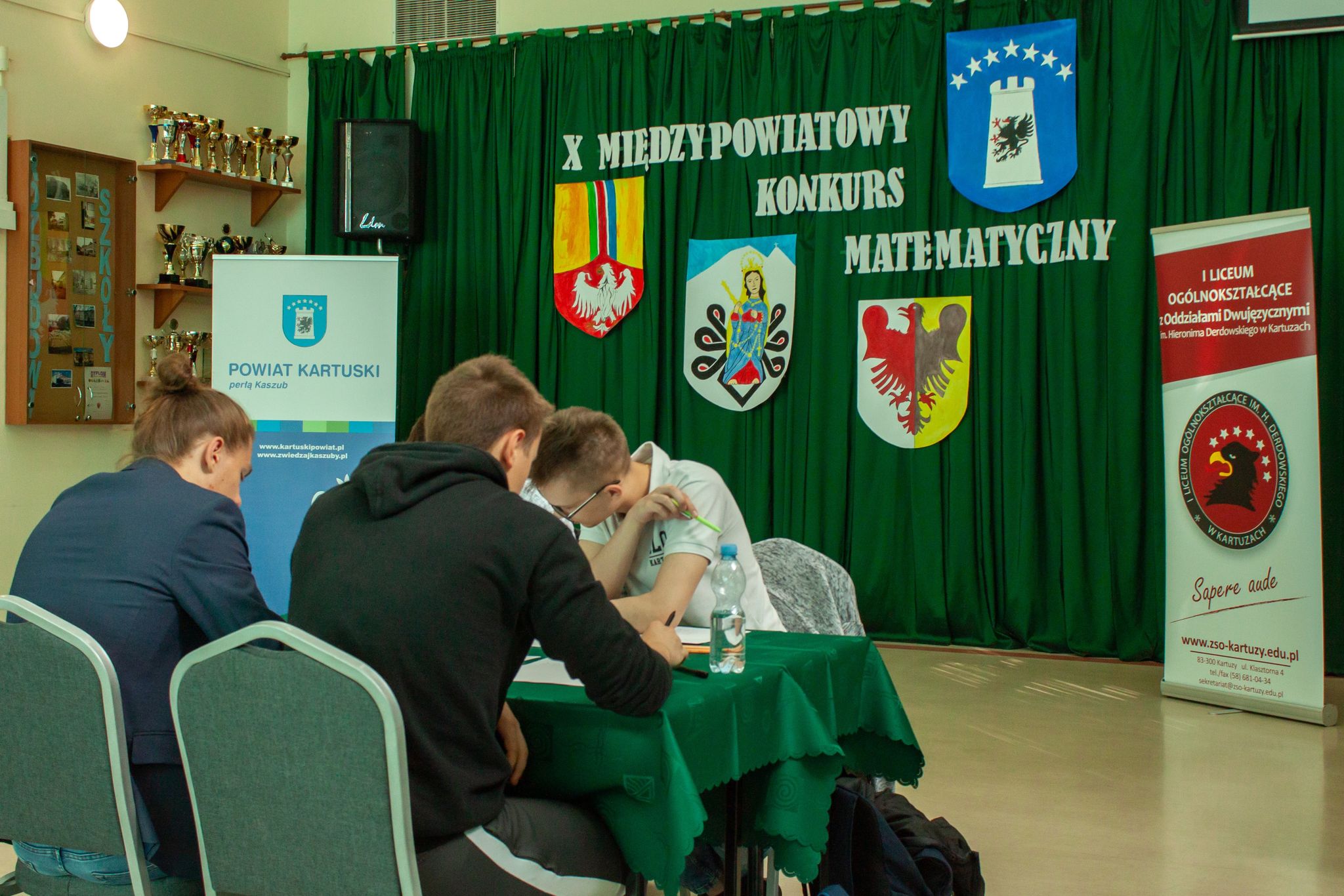 12Drużyna